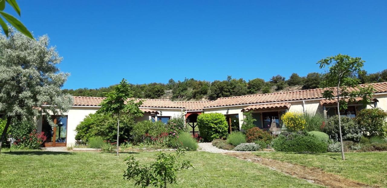 Gites "Entre Les Vignes" Tourreilles Esterno foto