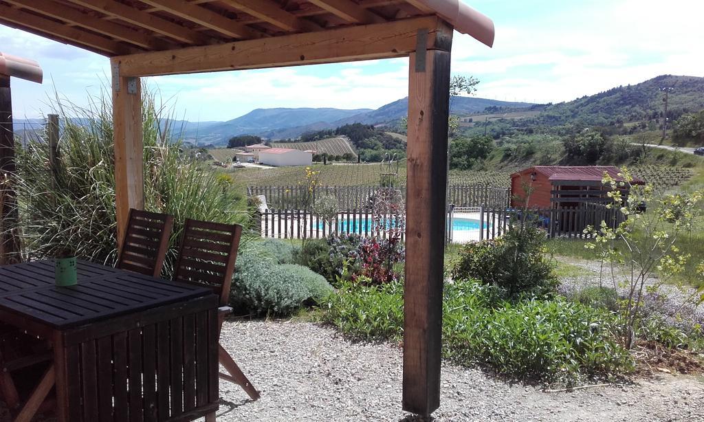 Gites "Entre Les Vignes" Tourreilles Esterno foto